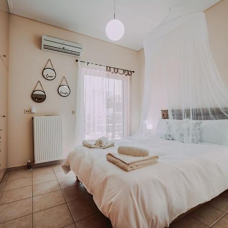 Bessis Apartments 卡拉马塔 外观 照片